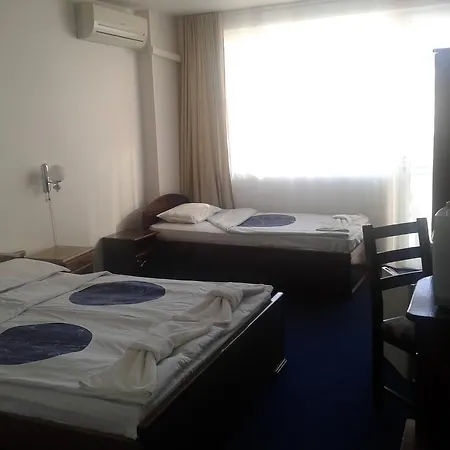 ホテル семеен елена палас ネセバル