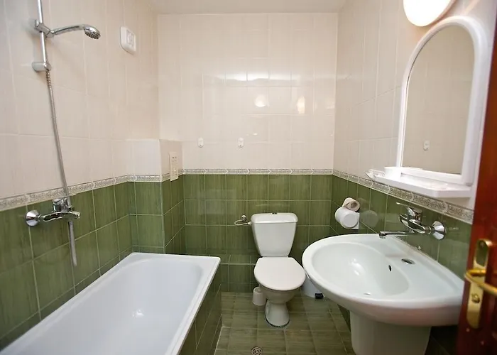 семеен елена палас ネセバル