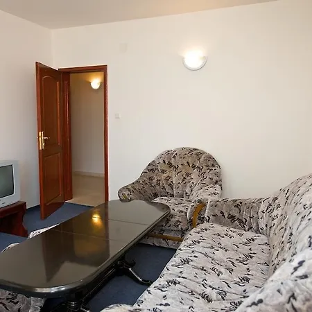 семеен елена палас Hotel