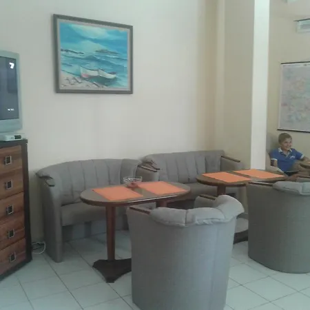 семеен елена палас Neszebar