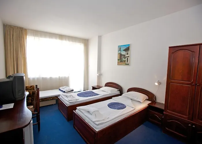 семеен елена палас Готель Несебир