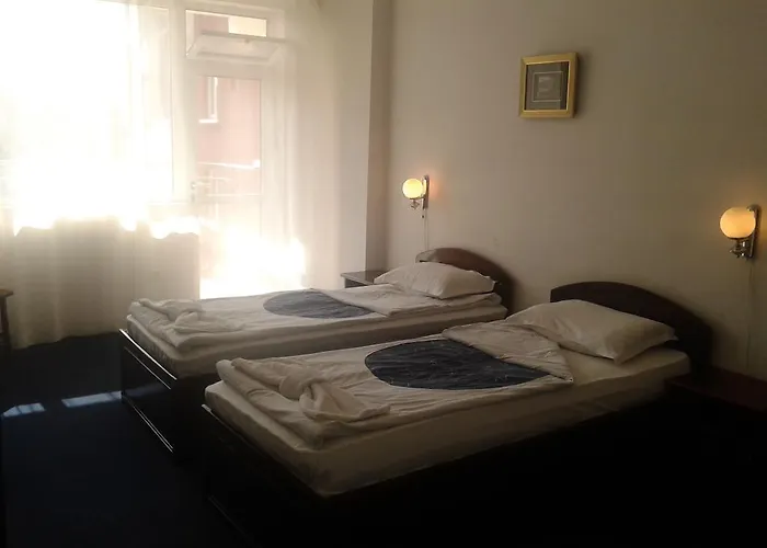 семеен елена палас Готель Несебир