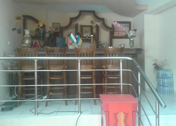 семеен елена палас Готель