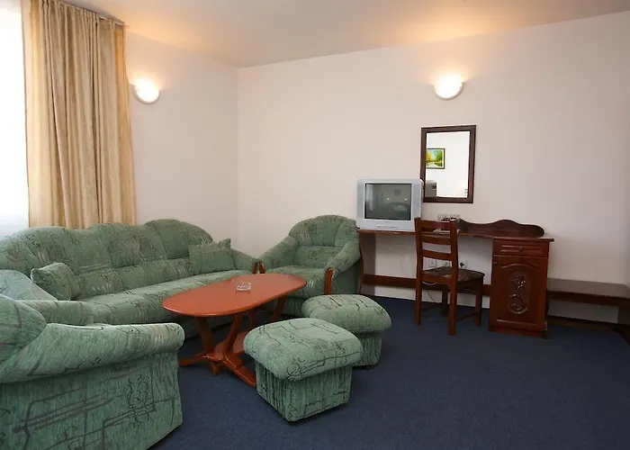 семеен елена палас 2* Несебир