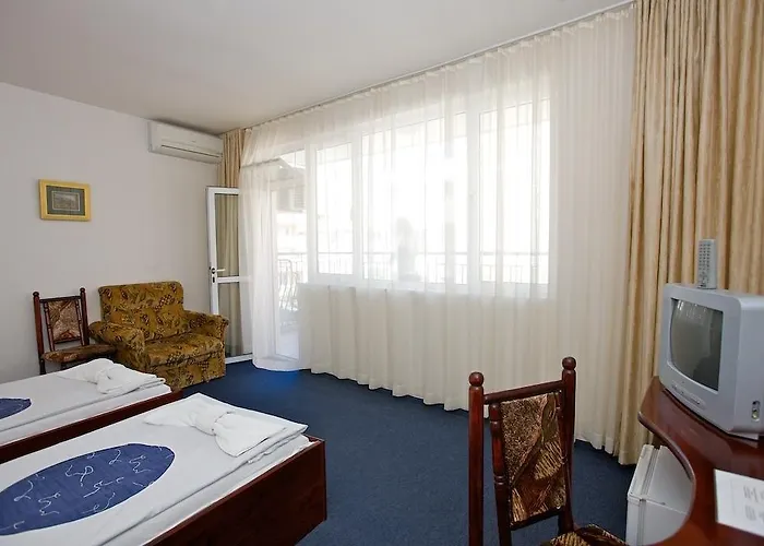 семеен елена палас 2*